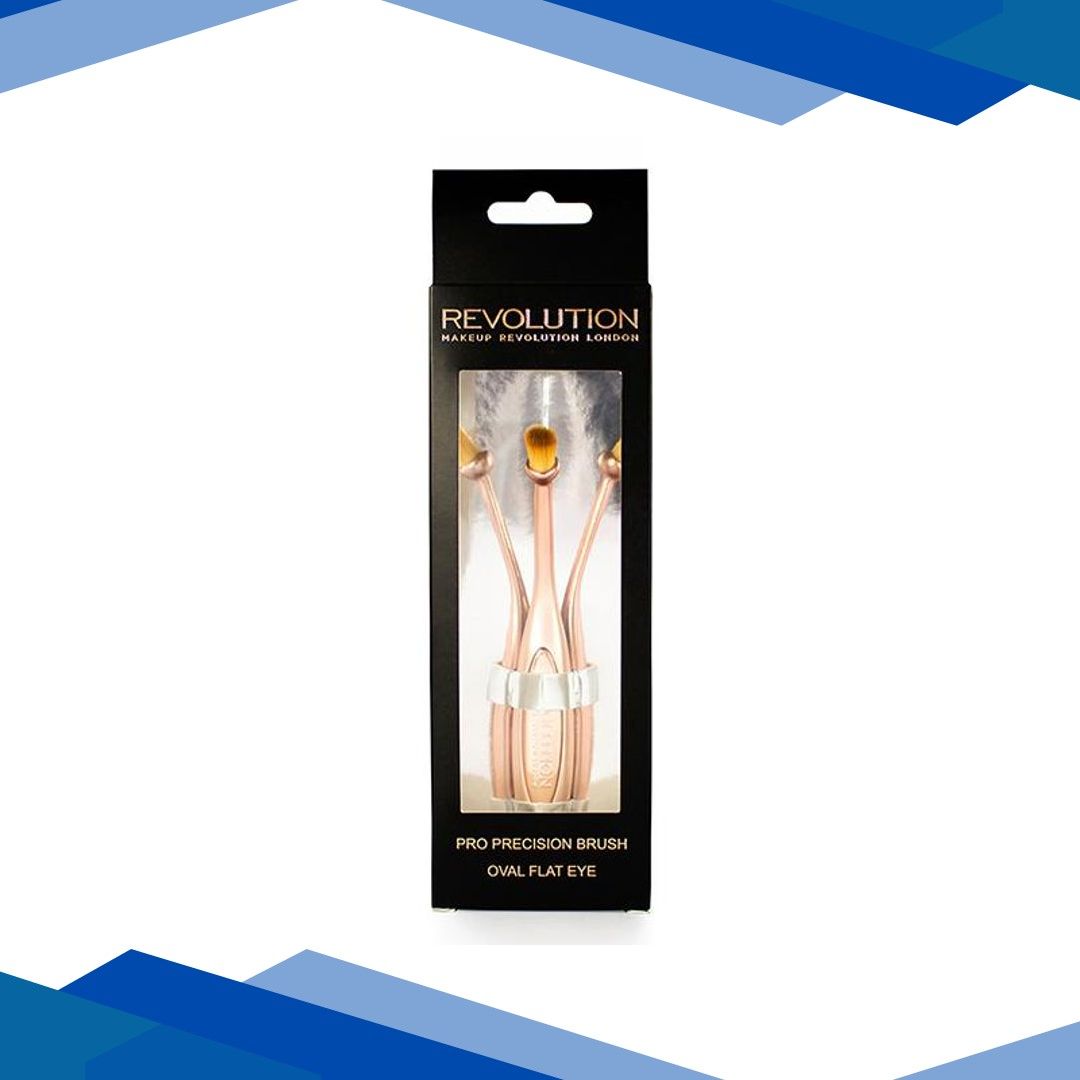 Makeup Revolution Precision Brush Oval Flat Eye 1’s