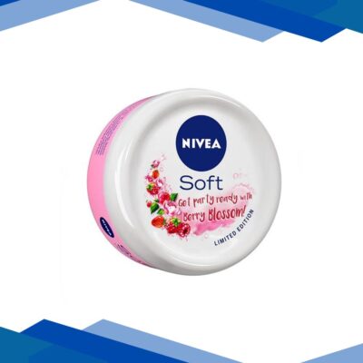 Nivea Soft Light Moisturiser – Berry Blossom 100 ml